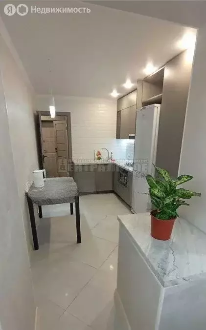 1-комнатная квартира: Смоленск, улица 100-летия Комсомола, 1 (33 м) - Фото 1