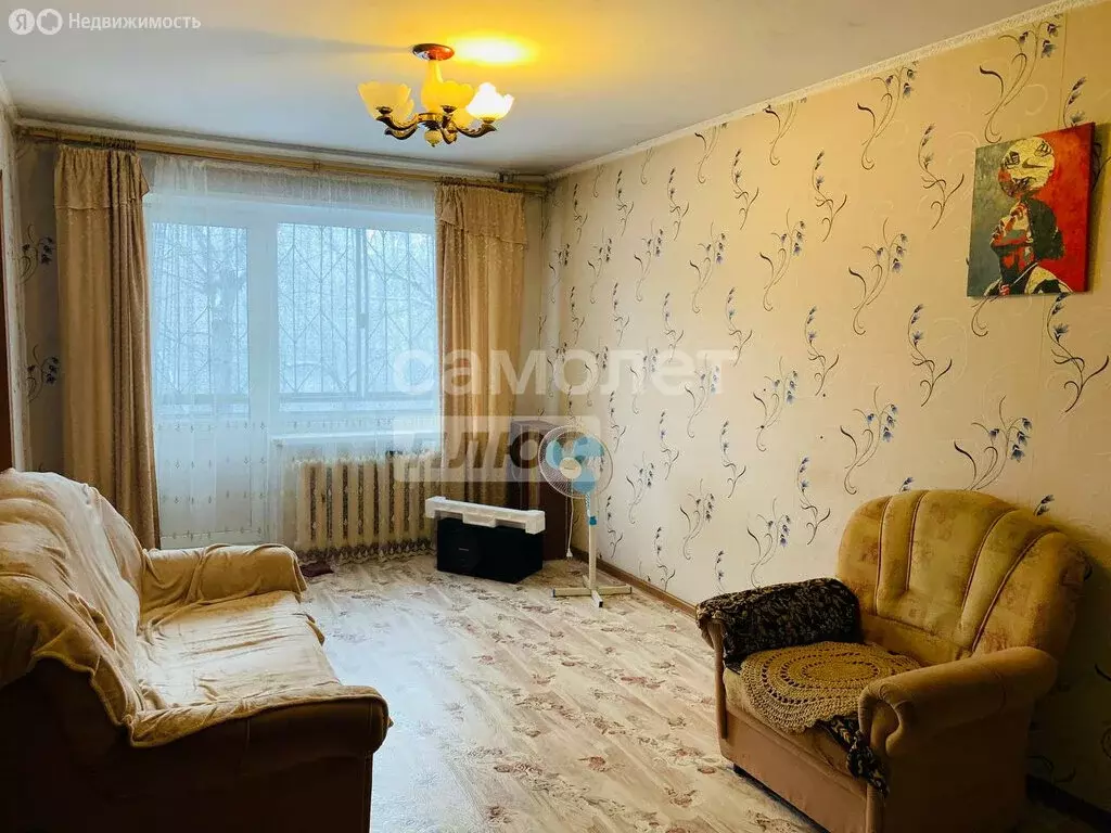 4-комнатная квартира: Абакан, проспект Дружбы Народов, 8 (72 м) - Фото 1