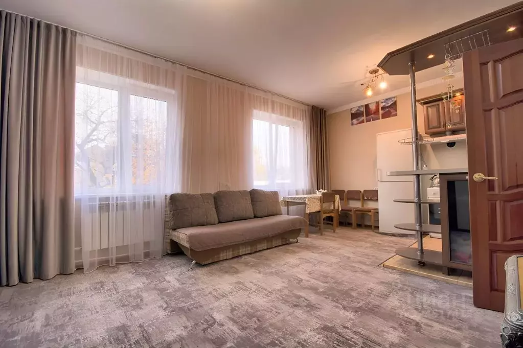 Дом в Кабардино-Балкария, Нальчик Кабардинская ул., 113 (100 м) - Фото 2