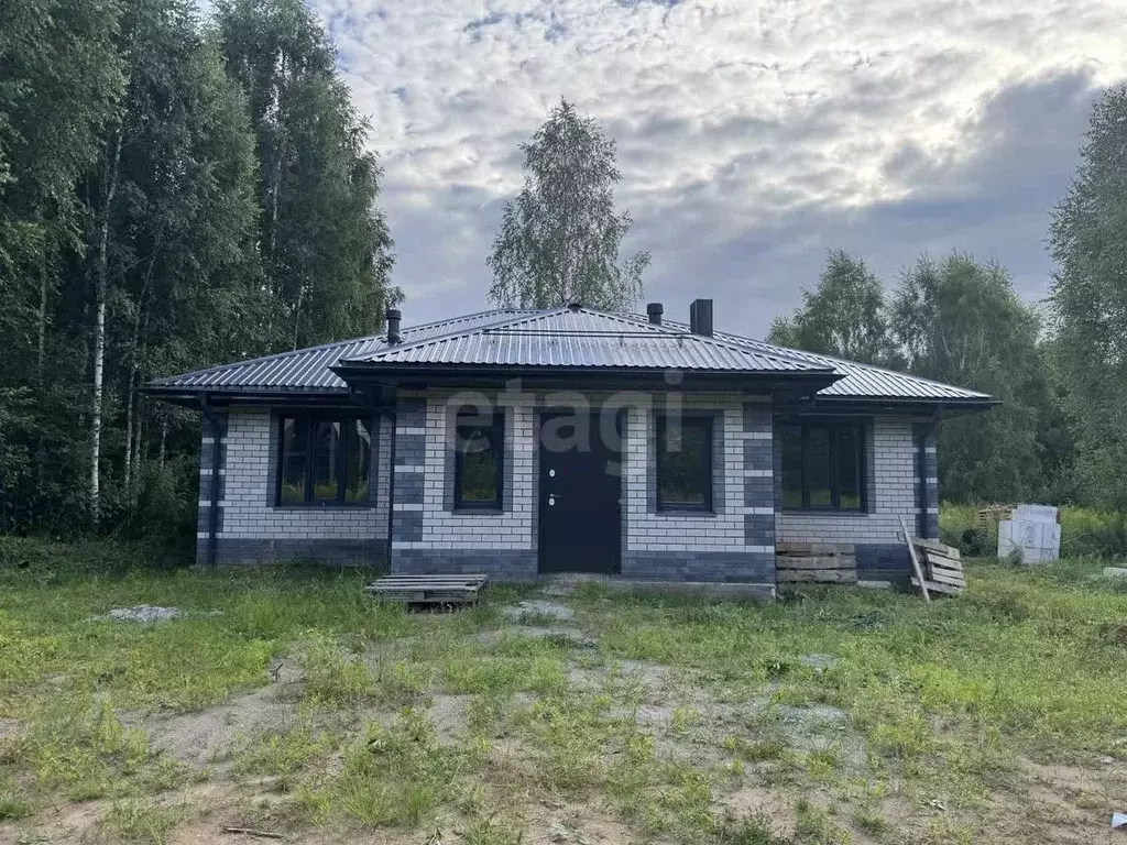 Дом в Удмуртия, Завьяловский район, с. Ягул ул. Лучистая, 43 (100 м) - Фото 0
