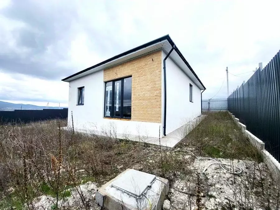 Дом в Краснодарский край, Новороссийск городской округ, Натухаевская ... - Фото 0