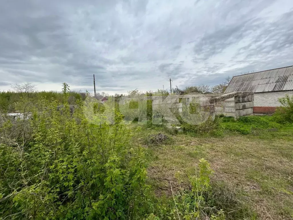 Участок в Краснодарский край, Новокубанск Октябрьская ул., 26 (13.0 ... - Фото 0