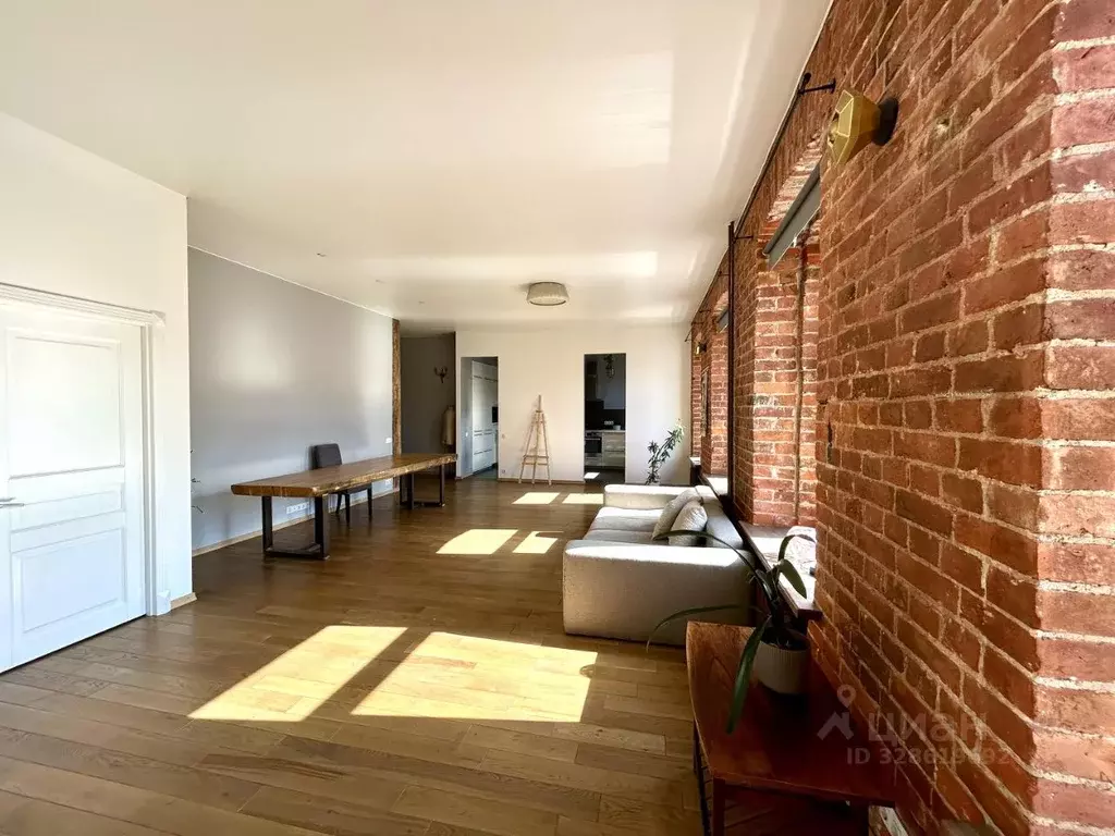 4-к кв. Москва ул. Петровка, 17С2 (150.0 м) - Фото 1