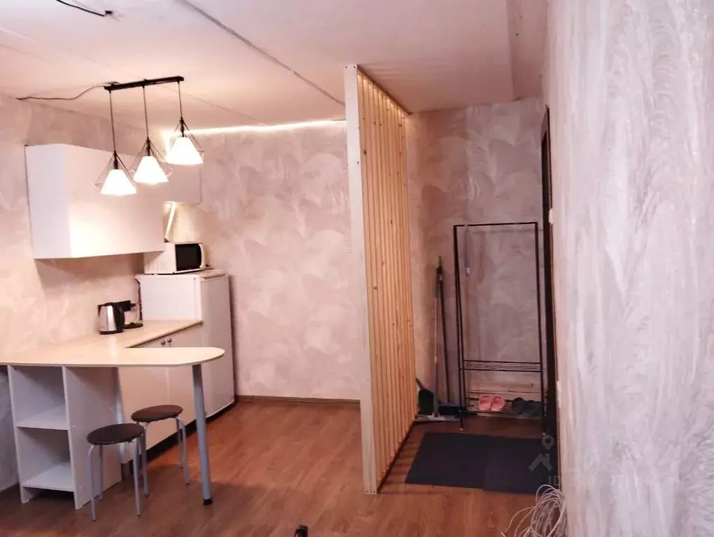 Комната Удмуртия, Глазов Республиканская ул., 42 (18.0 м) - Фото 0
