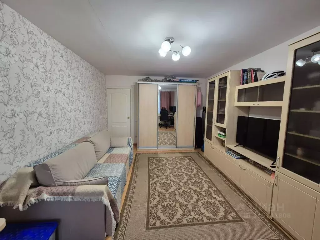 2-к кв. Ярославская область, Углич Мирный-2 мкр, 10 (53.1 м) - Фото 0