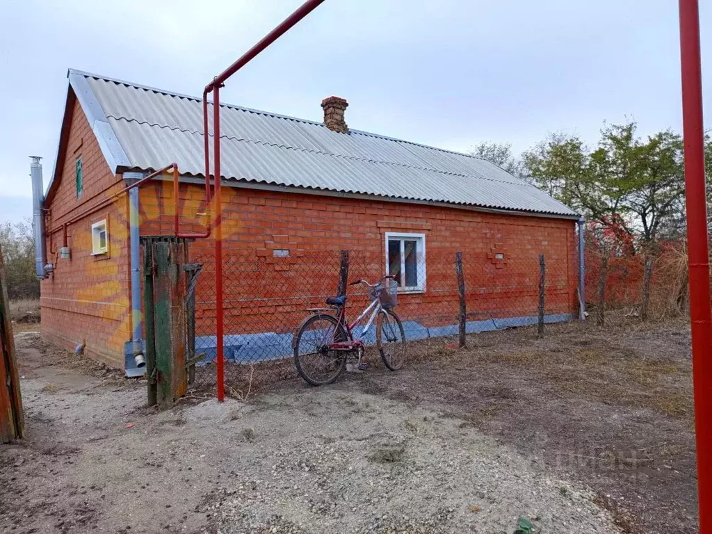 Дом в Краснодарский край, Ейский район, Копанское с/пос, Копанская ... - Фото 1