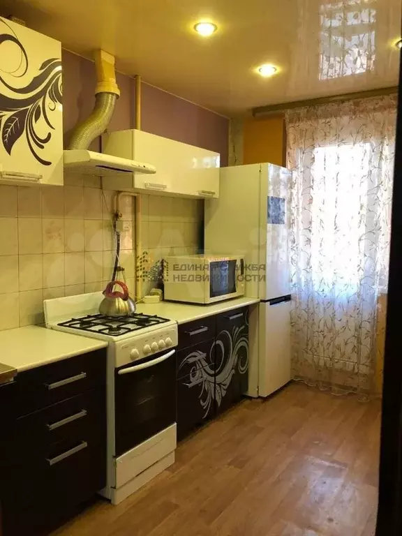 3-к. квартира, 70 м, 2/9 эт. - Фото 0