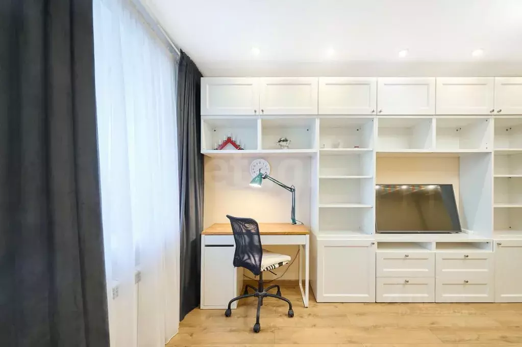 1-к кв. Псковская область, Псков Юбилейная ул., 42 (42.3 м) - Фото 1