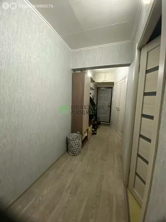 3-комнатная квартира: Ижевск, Заводская улица, 4 (54 м) - Фото 0