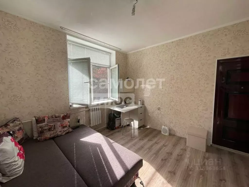 Комната Краснодарский край, Туапсе ул. Фрунзе, 39 (12.7 м) - Фото 1
