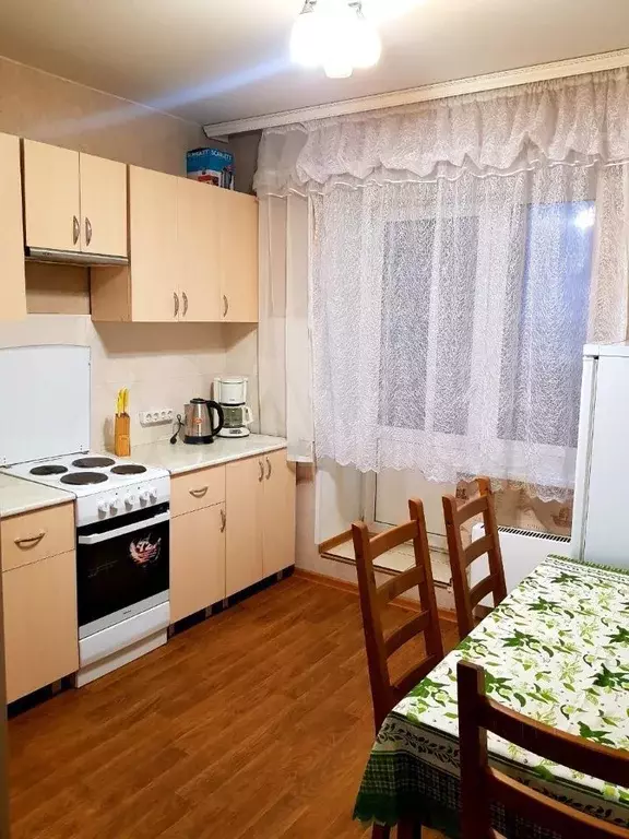 1-к. квартира, 40 м, 14/17 эт. - Фото 0