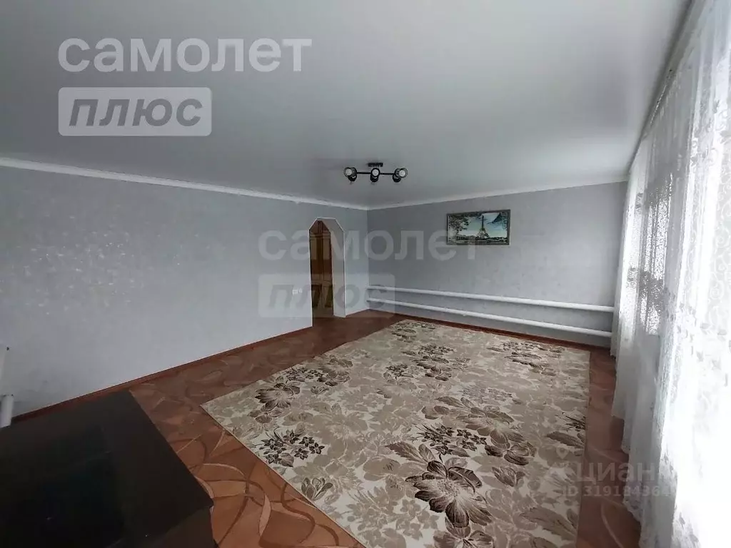 Дом в Оренбургская область, с. Беляевка ул. Рыбная, 1 (60 м) - Фото 0