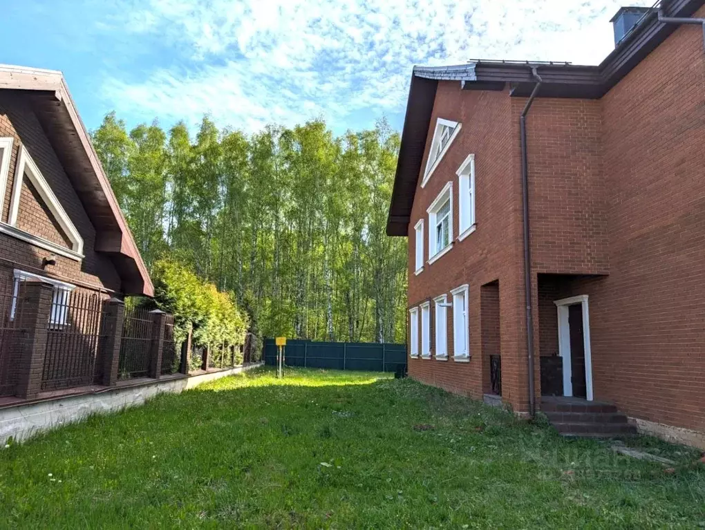 Коттедж в Москва ул. Диккенса, 133/2 (250 м) - Фото 1