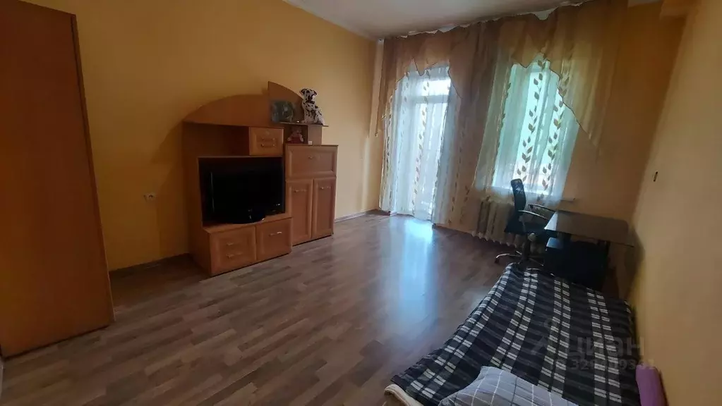 Комната Калининградская область, Калининград Киевская ул., 105 (16.0 ... - Фото 2