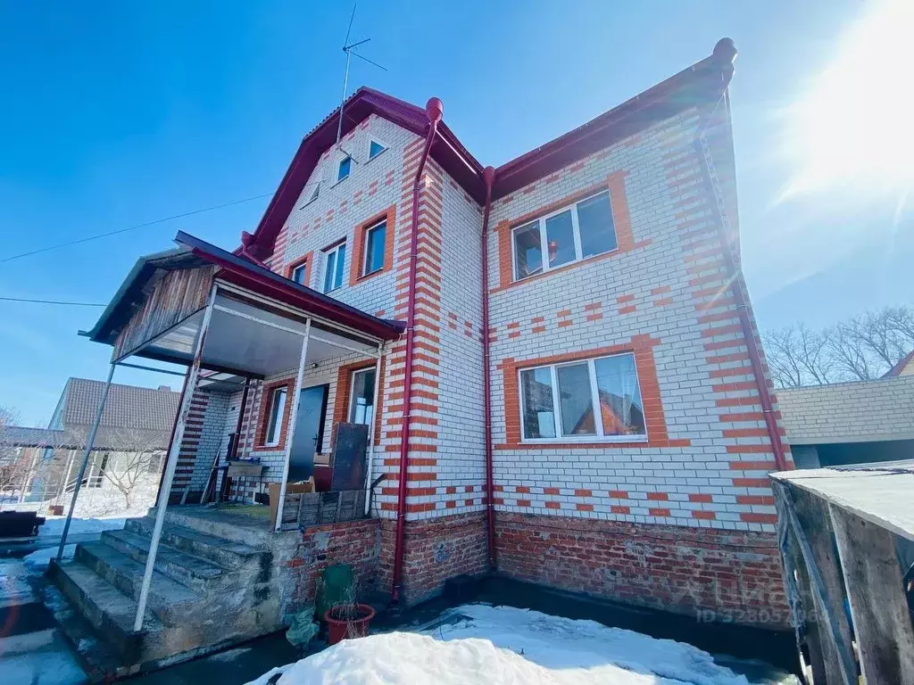 Дом в Курская область, Курск ул. Тамчишина, 65 (357 м) - Фото 1