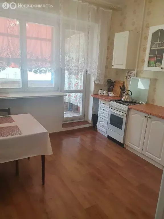 2-комнатная квартира: Якутск, 202-й микрорайон, 16 (55 м) - Фото 0