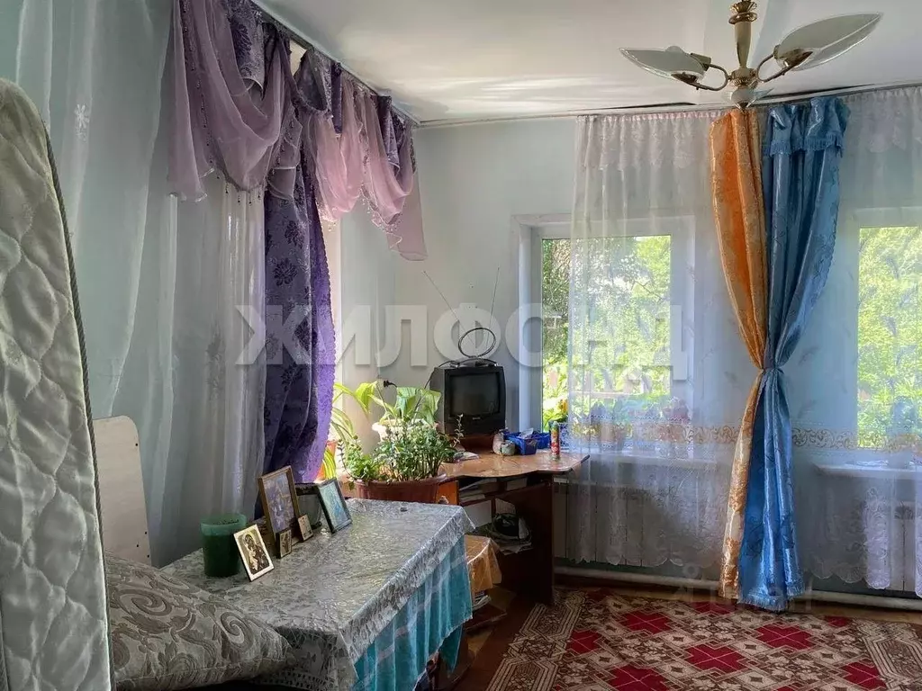 Дом в Хакасия, Абакан Деповская ул. (62 м) - Фото 1