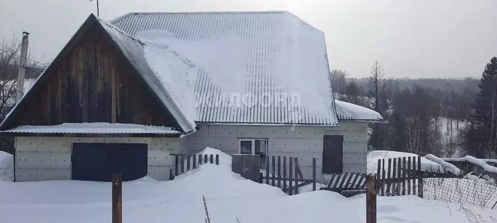 Дом в Кемеровская область, Мыски ул. Правды (120 м) - Фото 1