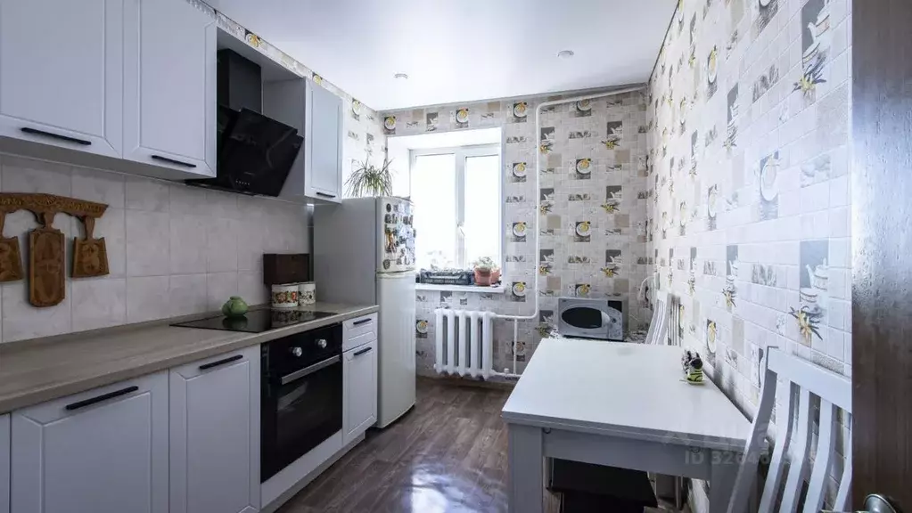 3-к кв. Тюменская область, Тюменский муниципальный округ, Боровский рп ... - Фото 1