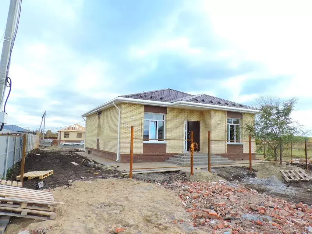 Коттедж в Омская область, Омск пер. 1-й Коттеджный (100 м) - Фото 2