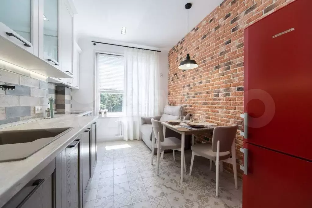 1-к. квартира, 35 м, 3/7 эт. - Фото 1