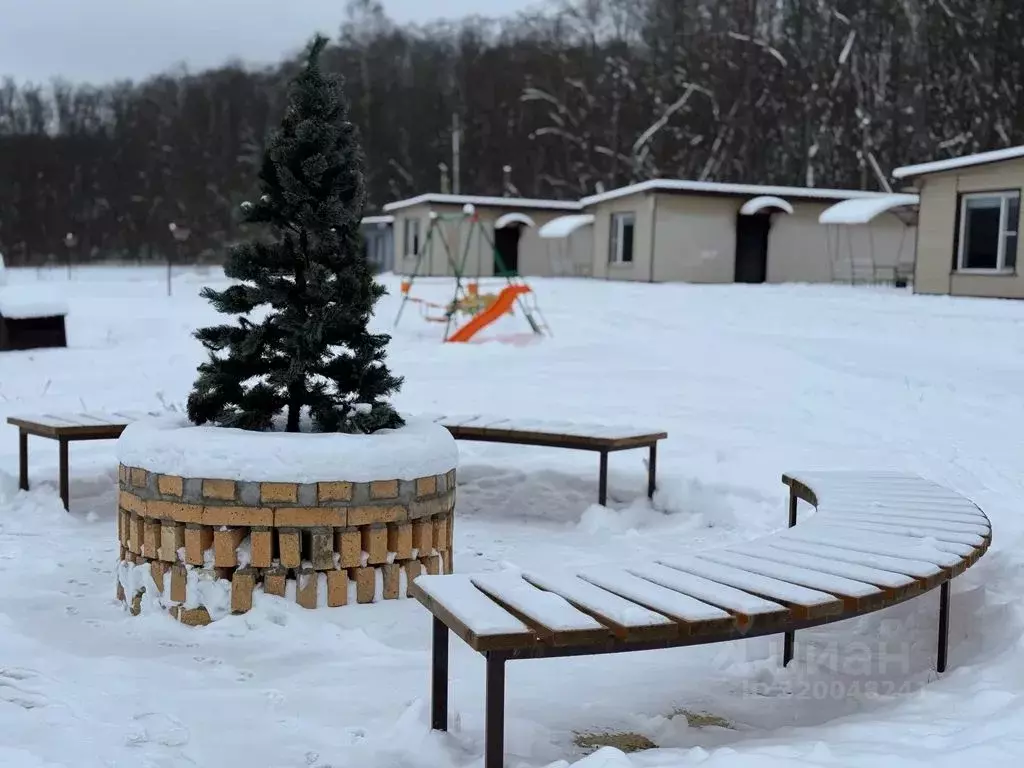 Дом в Смоленская область, Угранский муниципальный округ, Знаменское ... - Фото 1