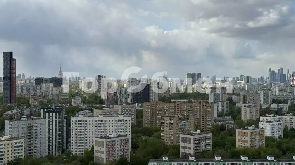 Продается 3-комнатная квартира - Фото 1