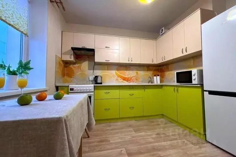 2-к кв. Удмуртия, Ижевск ул. Михаила Петрова, 43к3 (55.0 м) - Фото 1