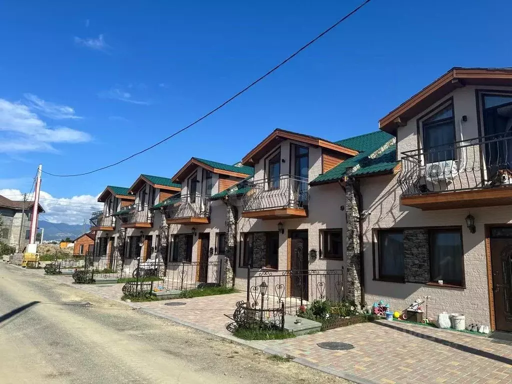 Таунхаус в Сахалинская область, Анивский городской округ, с. ... - Фото 1