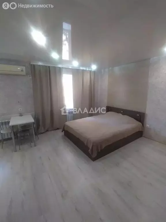 Квартира-студия: Волгоград, улица Кирова, 126 (30.4 м) - Фото 2