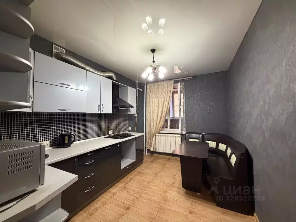 1-к кв. Волгоградская область, Волгоград Колосовая ул., 12 (38.2 м) - Фото 1