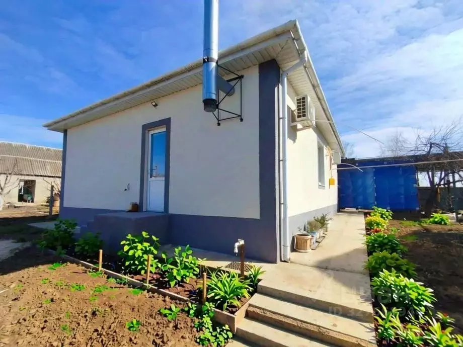 Дом в Краснодарский край, Анапа муниципальный округ, с. Джигинка пер. ... - Фото 1