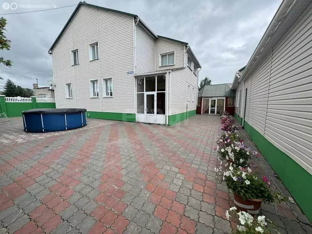 Дом в Ачинск, Вольная улица (210 м) - Фото 1