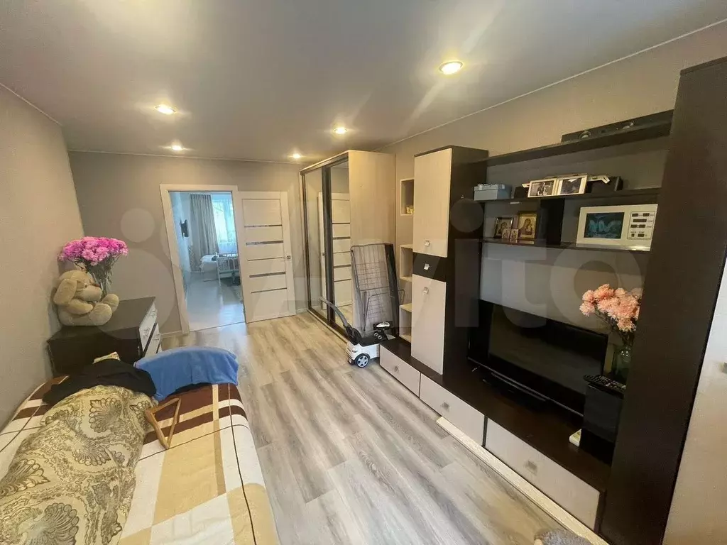 3-к. квартира, 60 м, 4/5 эт. - Фото 0