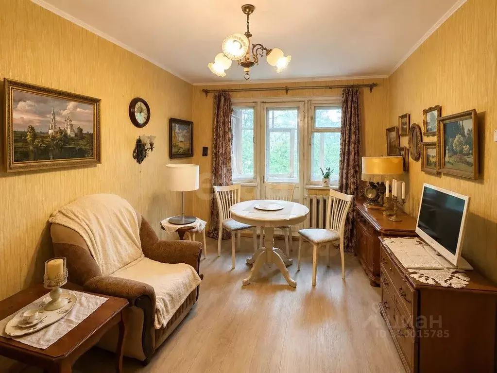 1-к кв. Чувашия, Чебоксары Московский просп., 42 (31.9 м) - Фото 1