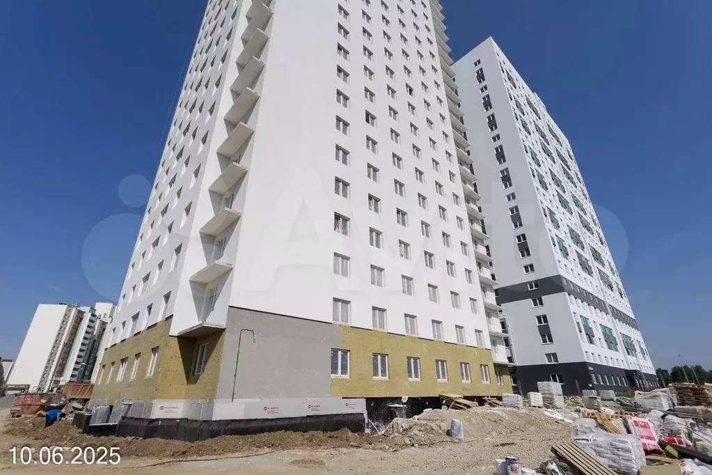 1-к. квартира, 38 м, 15/25 эт. - Фото 1