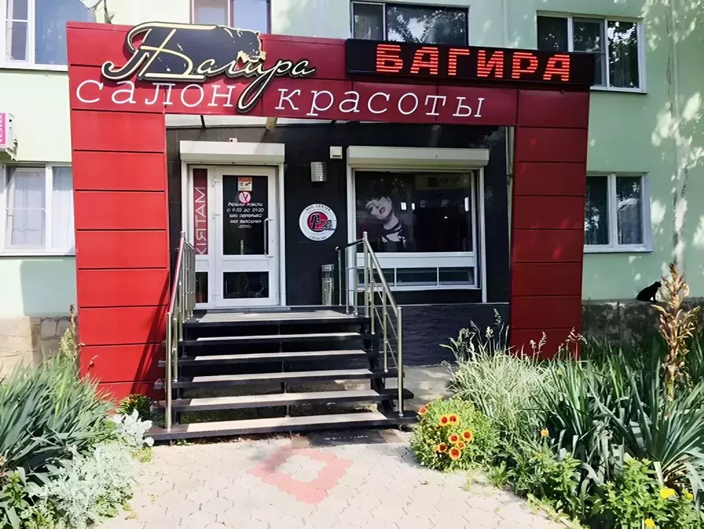 Помещение свободного назначения в Краснодарский край, Темрюк ул. ... - Фото 1