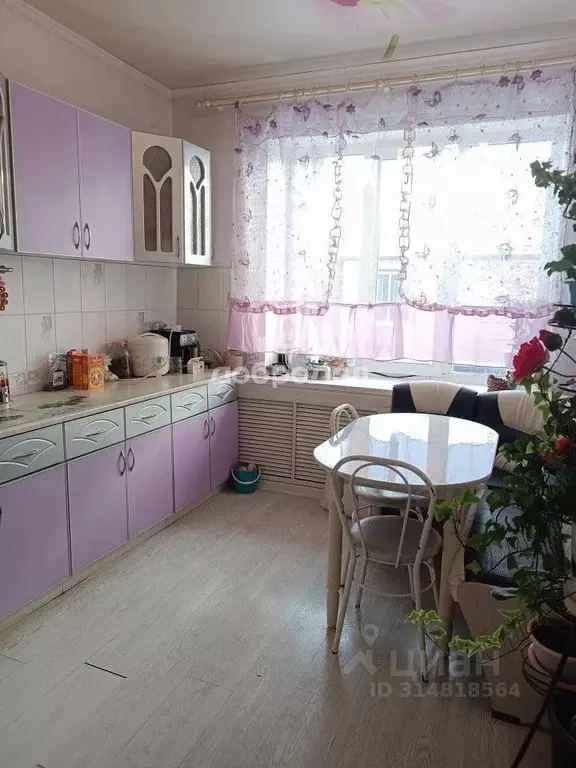 Дом в Свердловская область, Ачит пгт ул. Фрунзе, 5 (176 м) - Фото 1