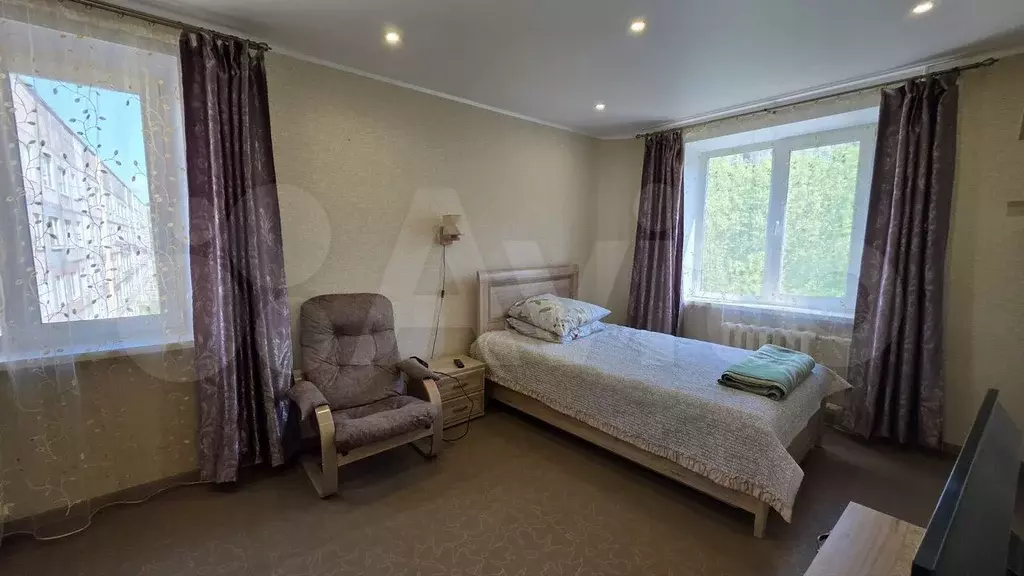 1-к. квартира, 30 м, 4/5 эт. - Фото 0