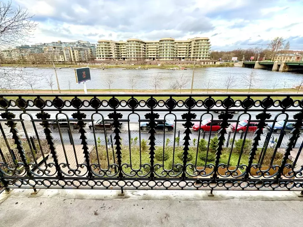 4-к кв. Санкт-Петербург наб. Адмирала Лазарева, 14 (124.5 м) - Фото 1