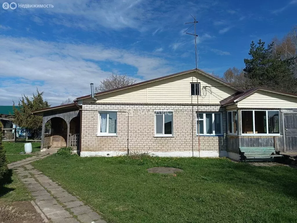 3-комнатная квартира: деревня Лучеса, Молодёжная улица, 14 (77.4 м) - Фото 1