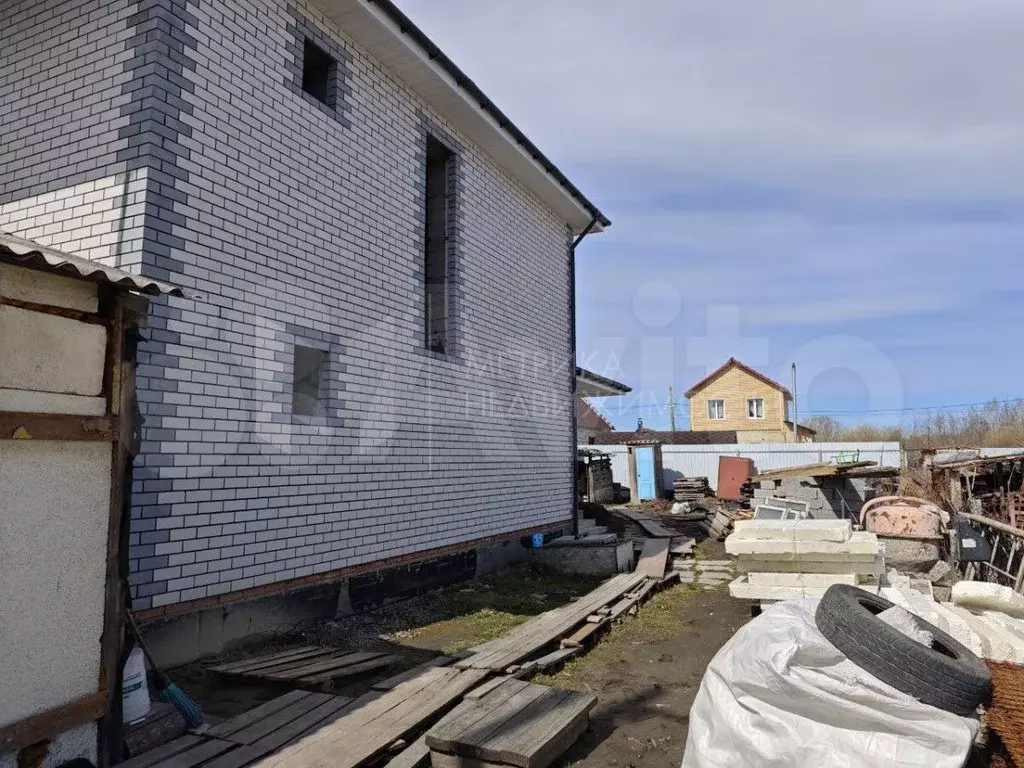 Дом 170 м на участке 4,95 га - Фото 1
