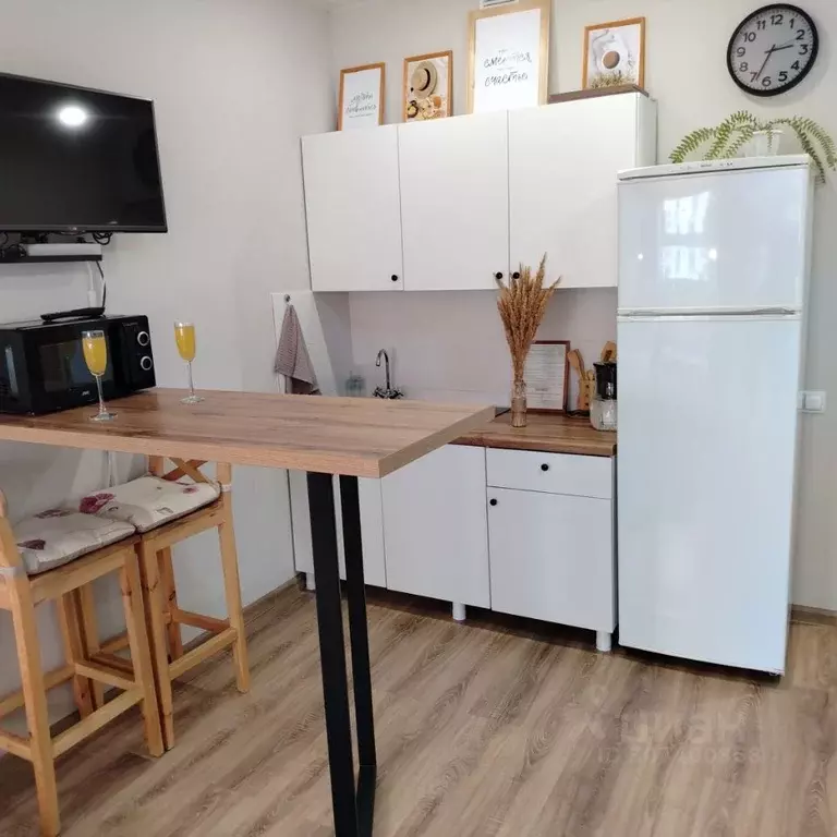 Студия Свердловская область, Екатеринбург ул. Уральская, 5 (26.0 м) - Фото 1