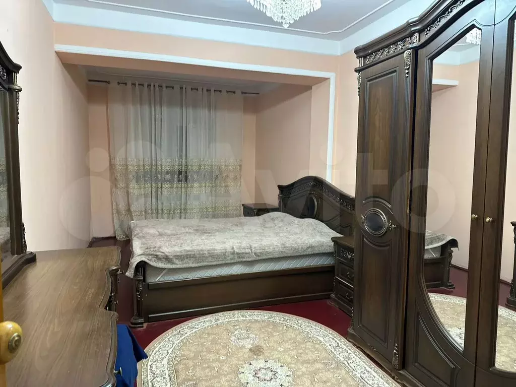 3-к. квартира, 100 м, 4/6 эт. - Фото 0