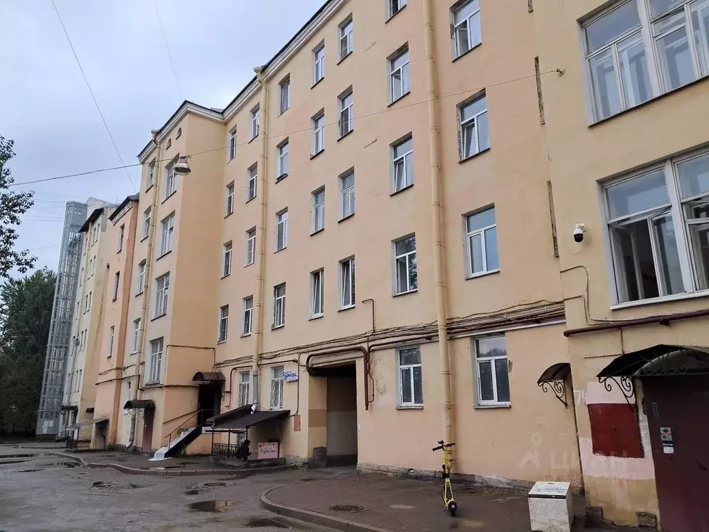 Комната Санкт-Петербург Боровая ул., 74 (19.0 м) - Фото 1