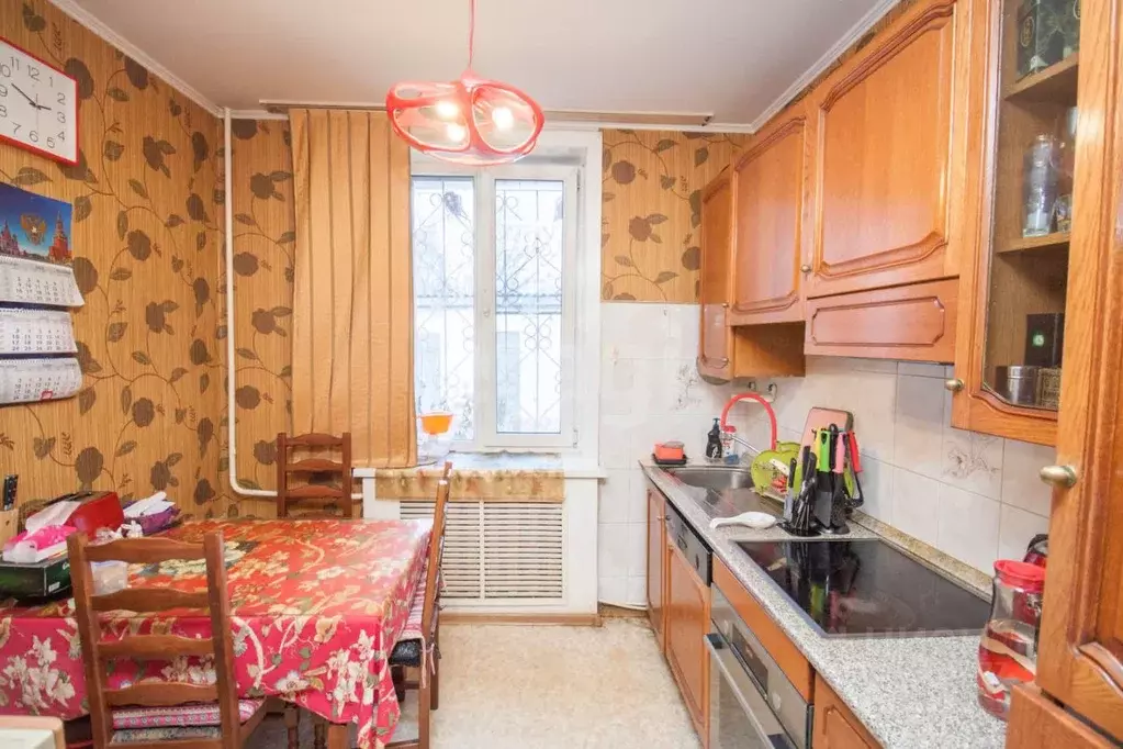 3-к кв. Сахалинская область, Южно-Сахалинск Невельская ул., 10 (60.8 ... - Фото 0