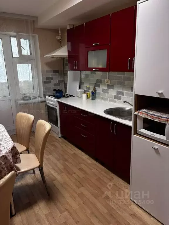 3-к кв. Татарстан, Казань ул. Хайдара Бигичева, 33 (74.3 м) - Фото 1