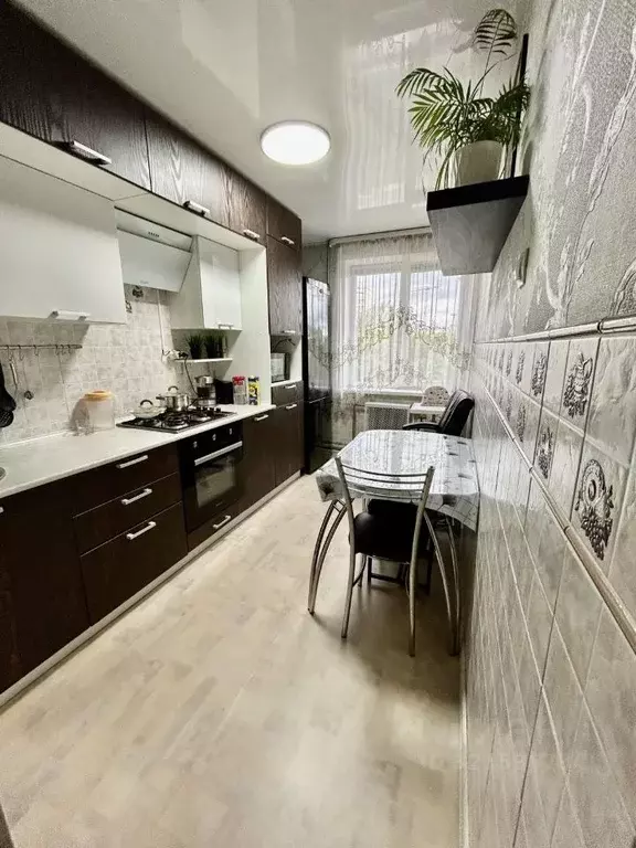 2-к кв. Свердловская область, Екатеринбург ул. Маневровая, 25А (46.6 ... - Фото 0