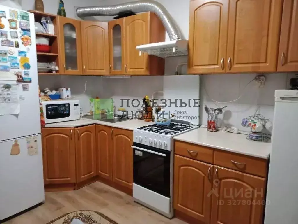 3-к кв. Курганская область, Курган Заозерный жилрайон, 1-й мкр, ул. ... - Фото 1