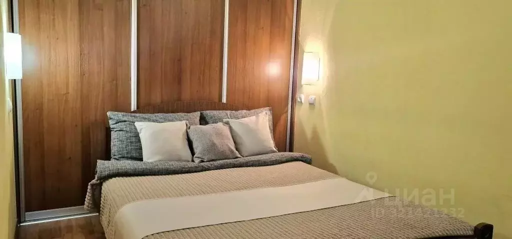 2-к кв. Свердловская область, Екатеринбург ул. Гагарина, 49 (45.0 м) - Фото 1